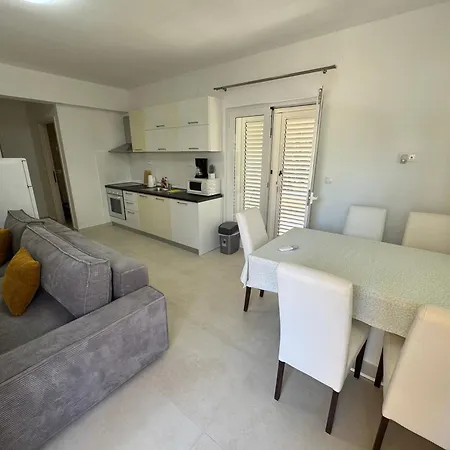 Marta - Apartman Zadar