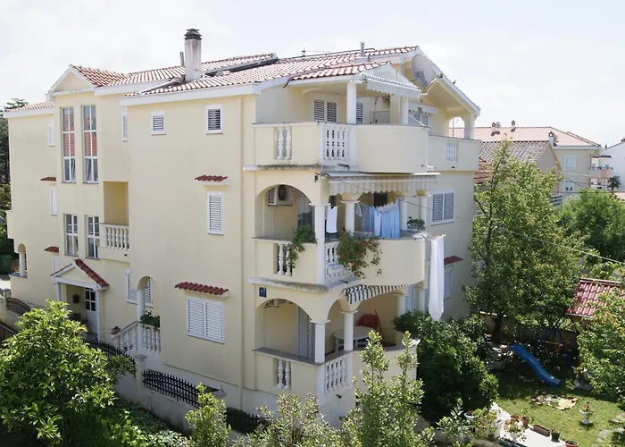 Marta - - Near The Sea