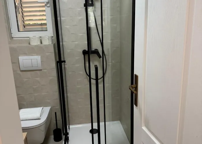 Marta - - Near The Sea *